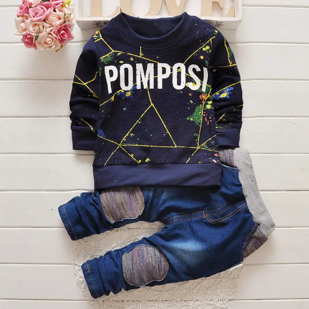 

Модная камуфляжная детская одежда со звездами, одежда для маленьких мальчиков, хлопковая футболка, штаны, 2 шт., спортивный костюм для малыше...