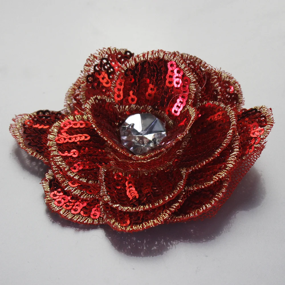 Аппликация для одежды с вышитыми цветами и бисером B273