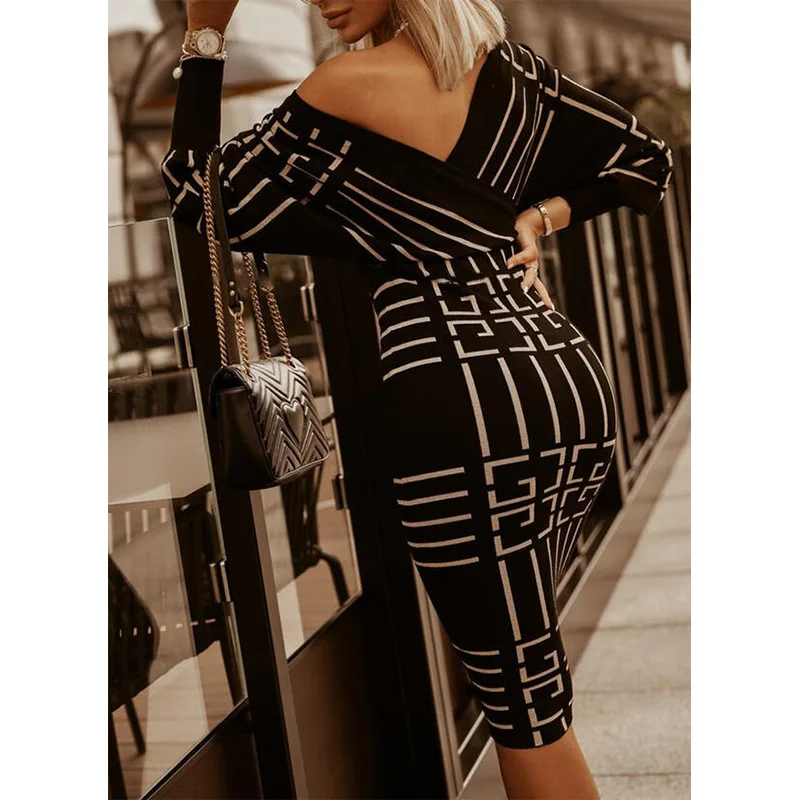 

Autumn Women Dress Sexy Half Sleeve Deep V Neck Long Sleeve Print Skinny Dress