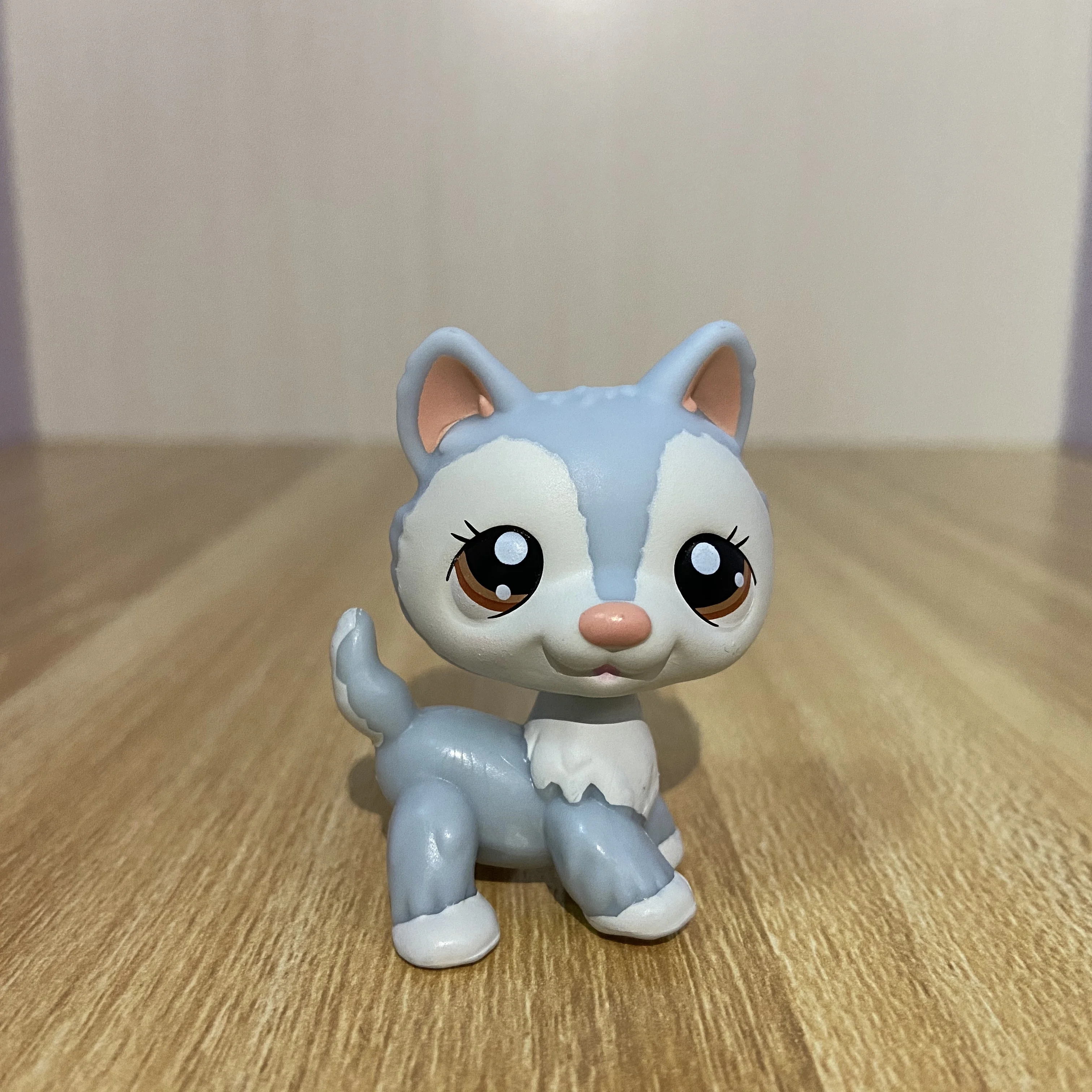 

new LPS CAT Rare Pet Shop Toys Mini Stands Short Hair Kitten Old Figures Collection Original Cute Animal