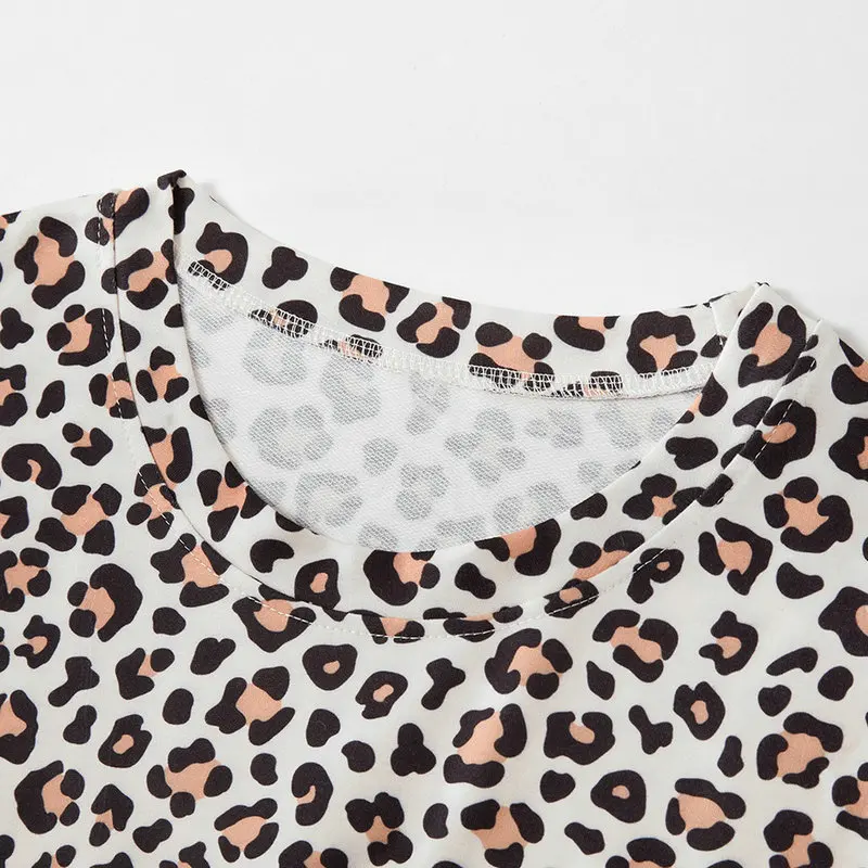 

2020 Fall Mother&Daughter Family Matching Women Girl Boys Autumn Sweatshirt Tops Clothes Leopard Patchwork Pullover Hoodies Tops