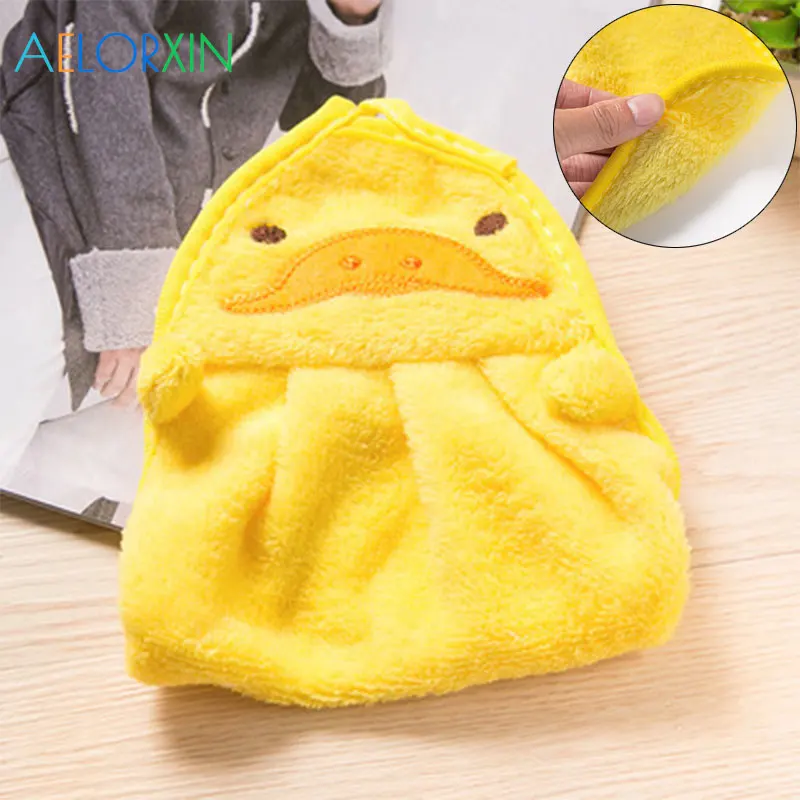 

Baby Nursery Hand Towel Baby Bath Towels Toddler Soft Plush Cartoon Animal Wipe Hanging Bathing Towel for Children Towel