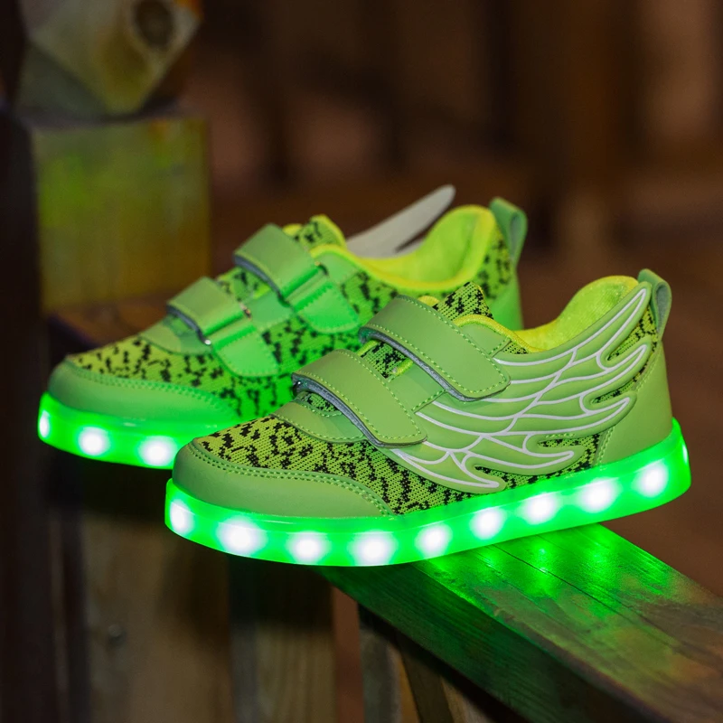

Wing Children Shoes With Light Boys And Girls Casual LED Shoes For Kids 2016 Good Quality LED Light Up Usb 4 Colors Kids Shoes