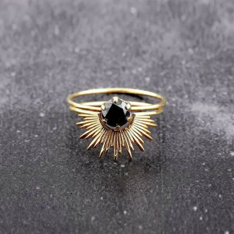 

2Pcs/Set Unique Gold Black Zircon Cocktail Ring Fashion Crystal Rings Engagement Ring Anniversary Women Jewelry Lover's Gifts