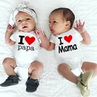 С надписями I Love Mama и I Love Papa и I Love Печать новорожденных BabyRomper близнецов братьев и сестер комплекты одежды для младенцев сестры братья Забавный комбинезон