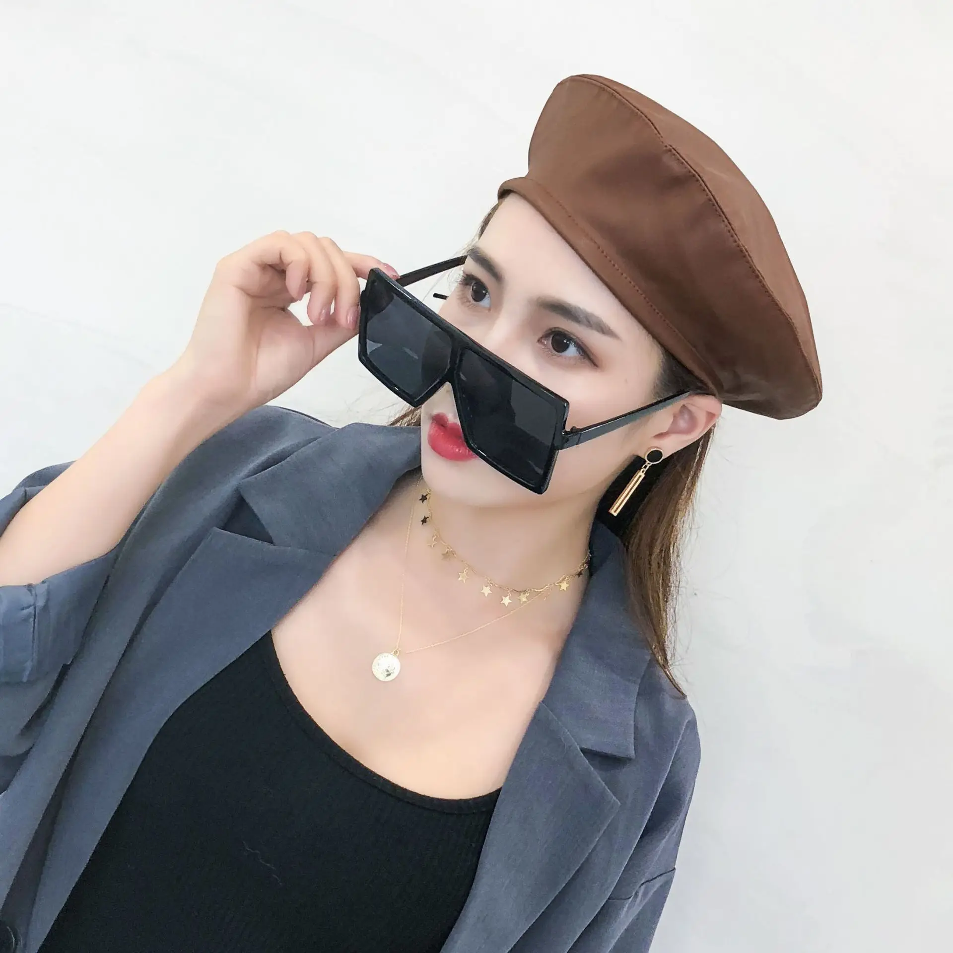 Новая мода Pu кожаный берет шляпа женская зимняя шапка Шапка бини береты девушки