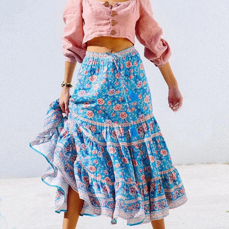 Женская юбка средней длины TEELYNN синяя длинная с цветочным принтом и розами на