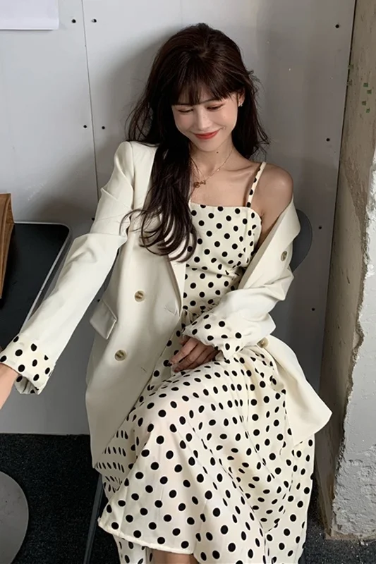 Осенние платья костюм в Корейском стиле новинка 2021 года повседневное свободное