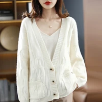 2021 autumn and winter new wool cardigan female korean version of the v neck buttoned sweater coat wild wool knit sweater
