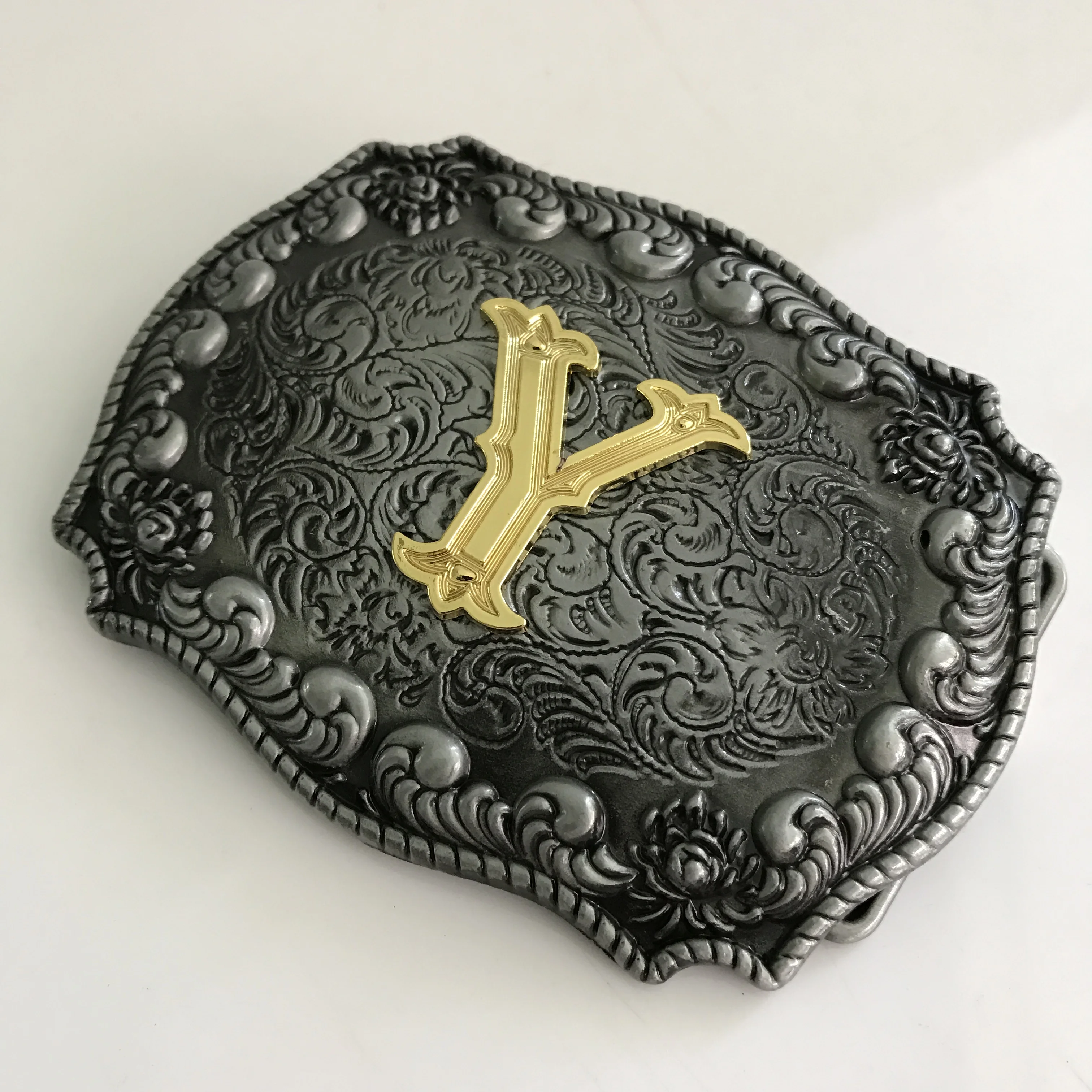 Розничная продажа модный мужской ремень с серебристым узором Золотая буква Y Initial