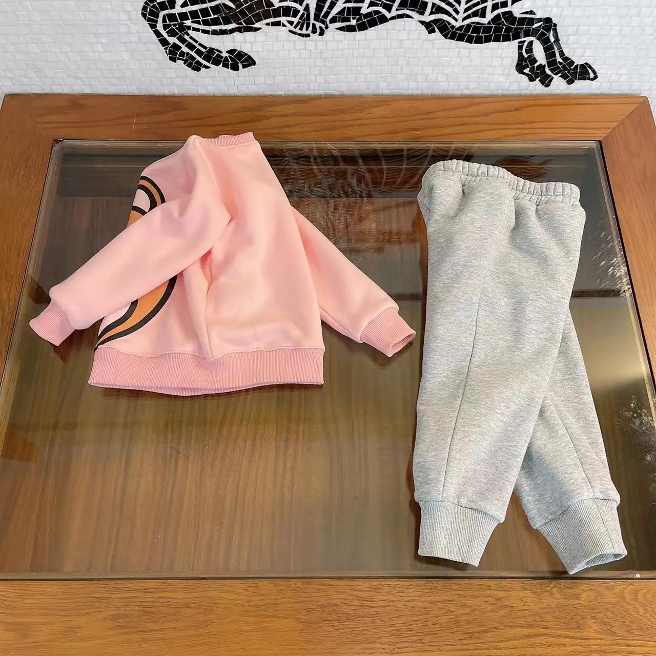 

Высококачественный Хлопковый пуловер с круглым вырезом и мультяшным принтом для девочек на раннюю осень 2021