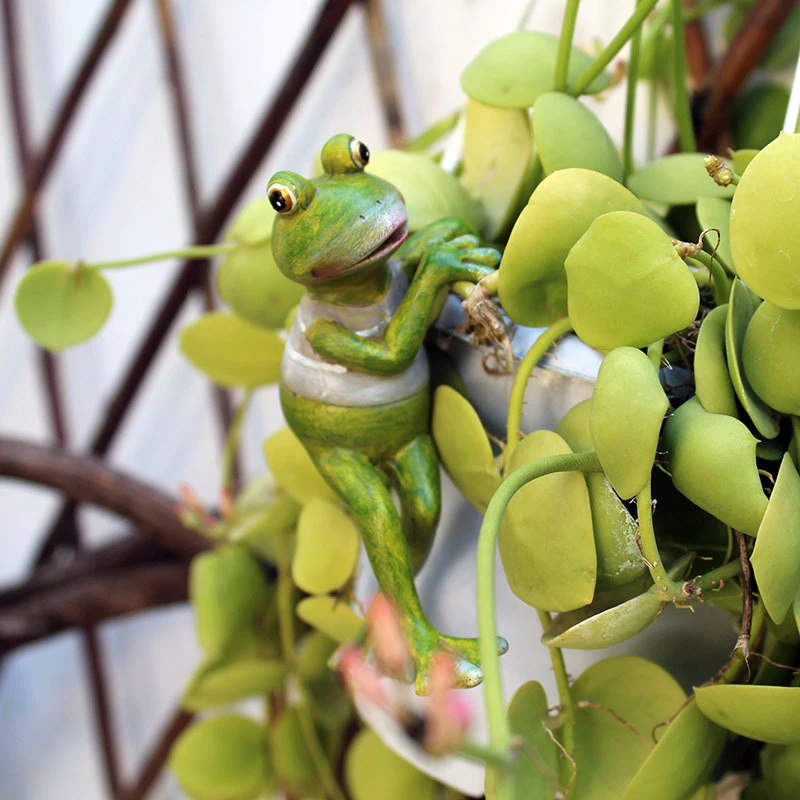 4pc/set Climbing frog Figurines Statues for Resin Decoration Frog Statue Home Garden Sculpture Crafts Christmas Gift | Дом и сад