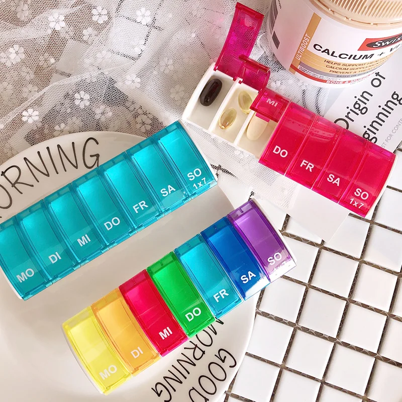 

Box with Date One Week Pill Box Seven-Compartment Mini Medicine BoxMedicine Box Splitters