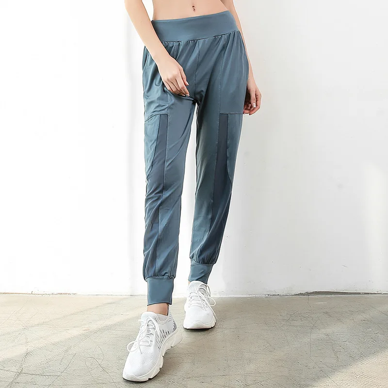 Спортивные штаны с карманами для женщин полосатые бега в тренажерном зале брюки