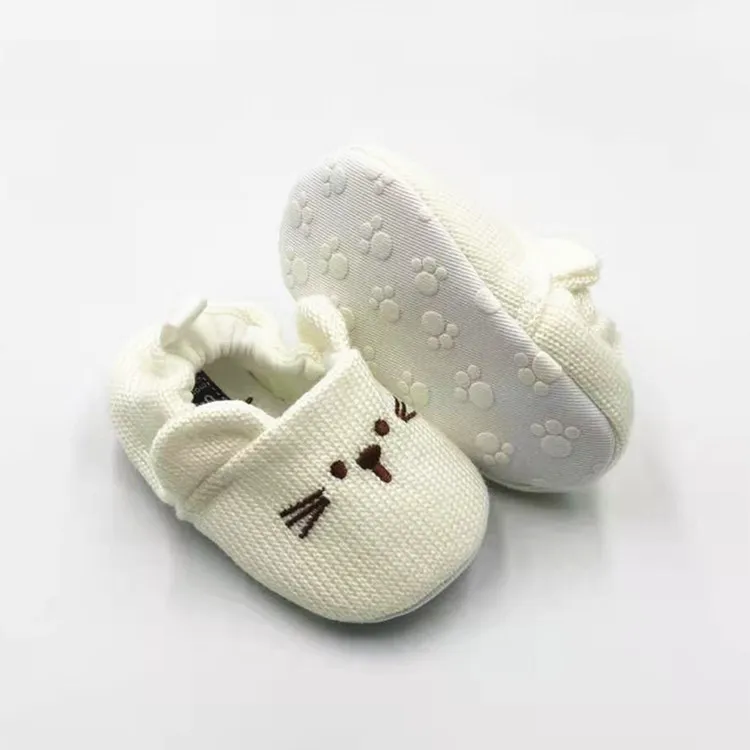 TXE060-White Очаровательные тапочки для младенцев; Вязаные тапочки для маленьких мальчиков и девочек; милые Нескользящие тапочки для малышей - Цвет: TXE060-White