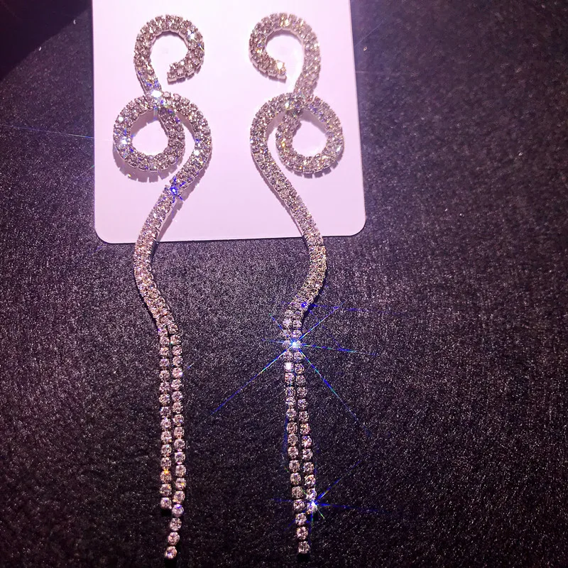 Женские Висячие серьги с длинной кисточкой глянцевый золотистый Серебристый