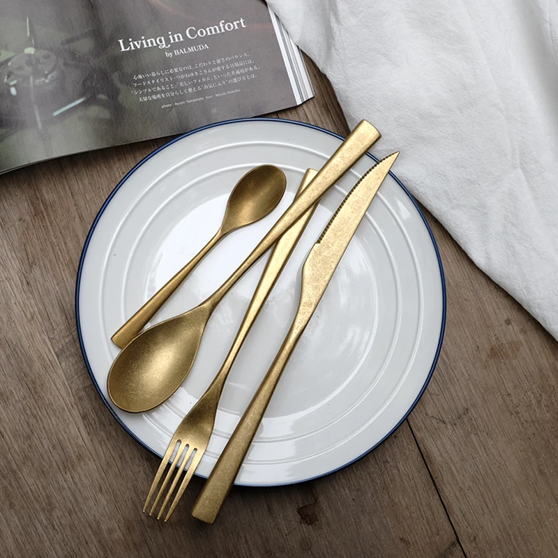 Набор старых столовых приборов столовые приборы из нержавеющей стали золотого