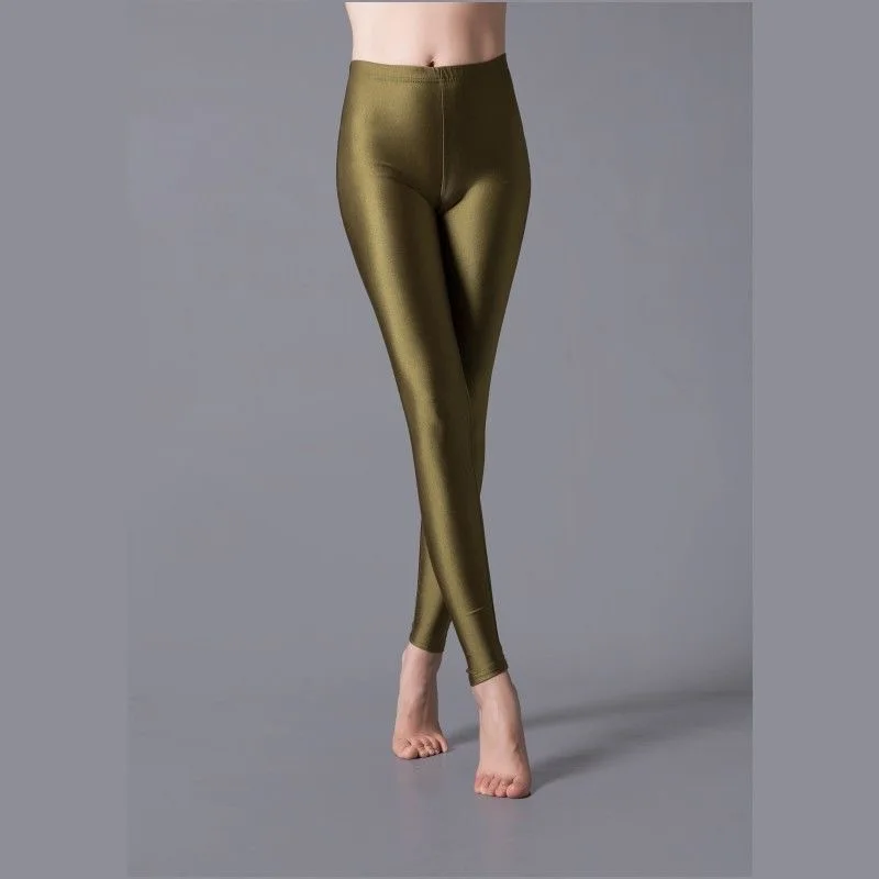 

Summer Women High Stretched Nine-Point Leggings Outer Wear Pearl Smooth Bodybuilding Pants Leggins Plug Size