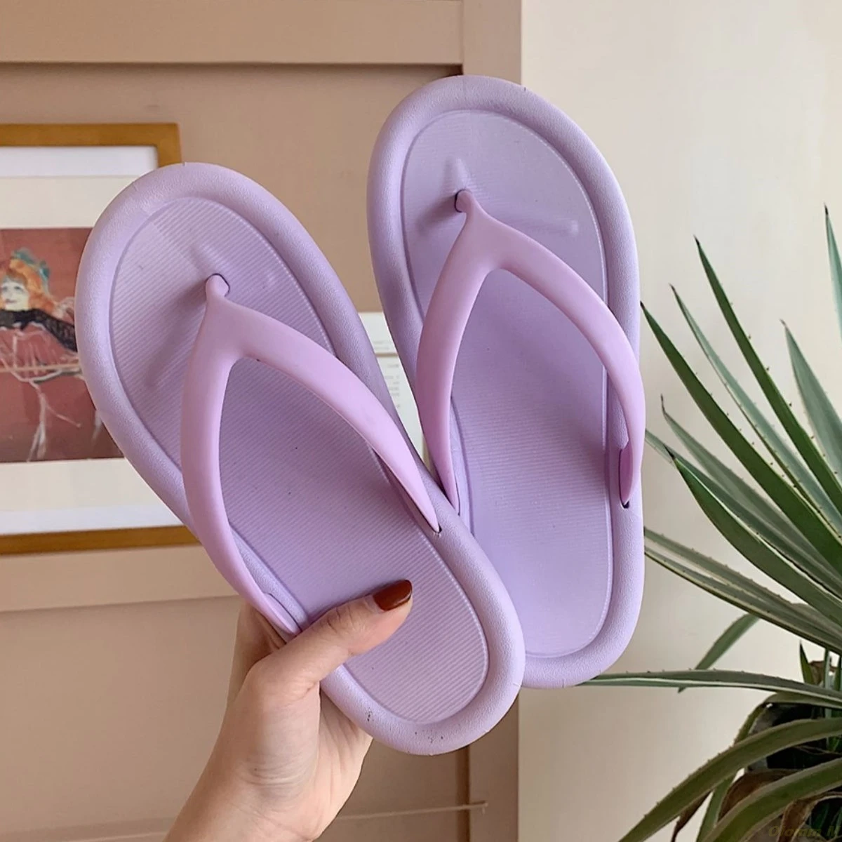 

Шлепанцы женские домашние, пляжные тапочки, мягкие симпатичные, сандалии-стринги, лето 2021