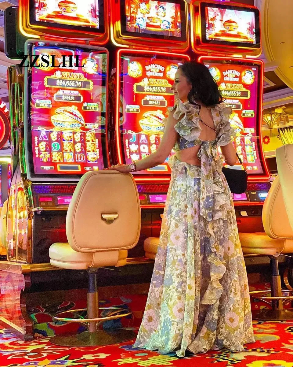

2020SS holiday ruffled V-neck temperament floral print long dress beach