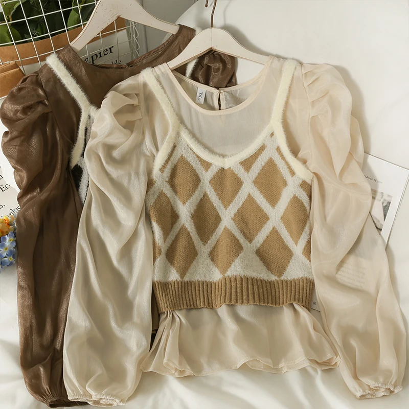 

Женский костюм, новинка 2021, верхняя одежда, клетчатый короткий свитер, жилет со складками, блузка с пышными рукавами, комплект из двух предме...