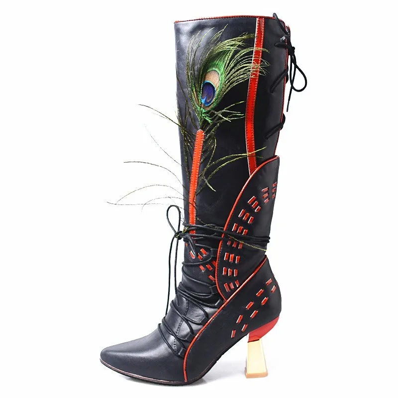 Женские модельные высокие ботинки из натуральной кожи с перьями павлина на
