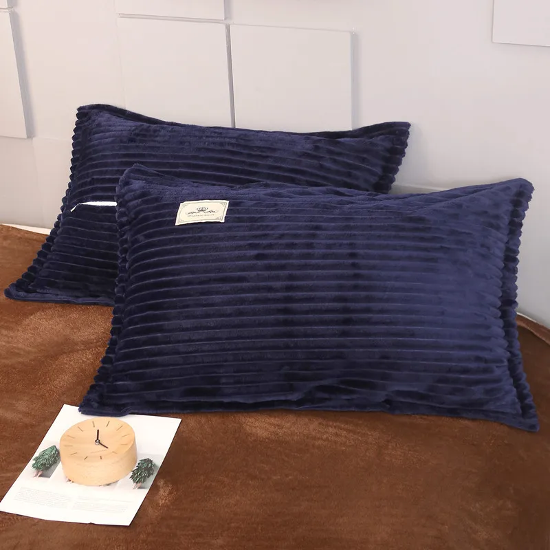 Пара зимние однотонные Цвет наволочка с кораллом утолщенной для того чтобы