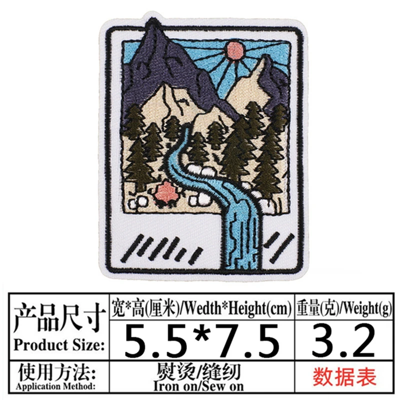 Художественная наклейка на заднюю панель с вышивкой в виде бокала красного вина