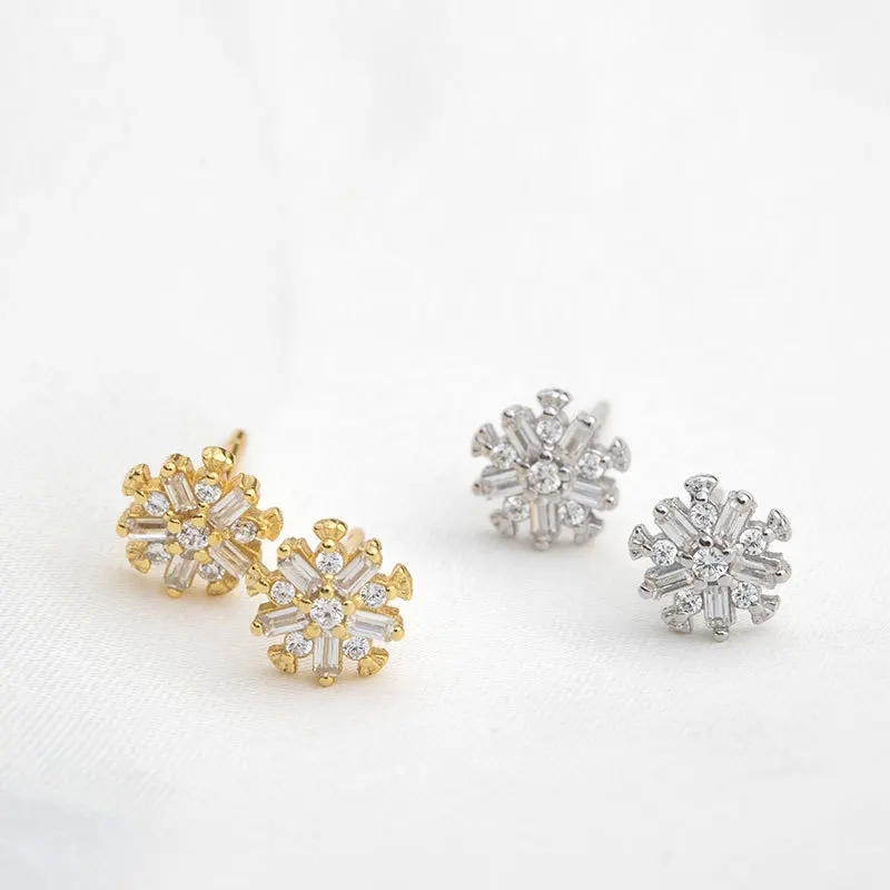 

YC4063E S925 Silver Exquisite Fashion 4A Zircon Geometric Flower Stud Earrings Girlfriend Party Gift Woman Jewelry Earrings 2021