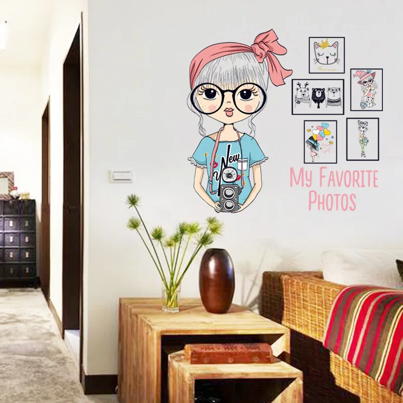 

Cartoon Fashion Photo Girl Wall Sticker for Girls Bedroom Decoration Decals Living Room Decor Teen Aesthetic Art Poster