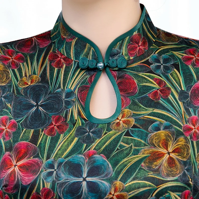 

2020 spring summer new mulberry silk Round collar Short sleeve Traditional Old Shanghai woman Slim and slim cheongsam dress