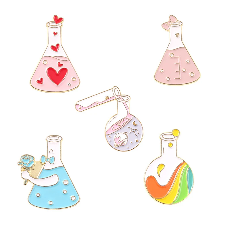 

Beaker Enamel Pins Creative Rainbow Test Tube Bottle Brooch Cartoon Love Measuring Cup Brooch New Chemical Alloy Brooch