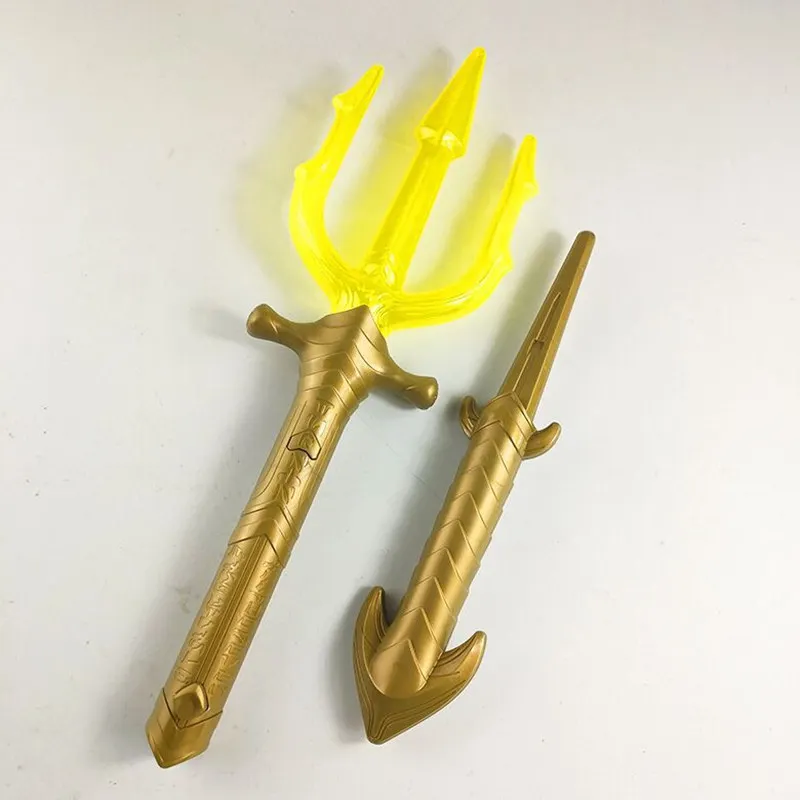 

60cm Movie Superhero Aquaman Trident Toy Arthur Curry Orin Weapon Light up sword LED Flashing Lightstick for Kids party prop toy