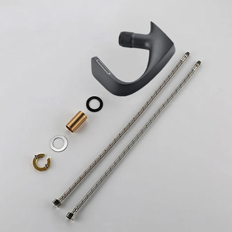 Матовый черный смеситель для раковины художественный изогнутый свинцовый