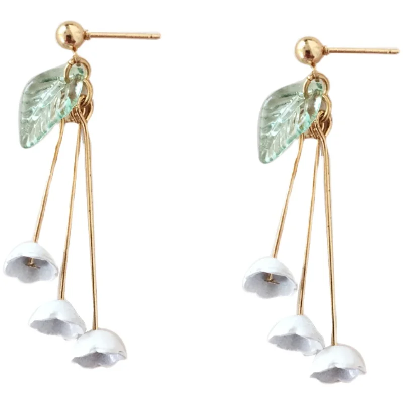 

Bilandi Trendy Jewelry Flower Earrings Popular Spring Summer Style Metal With Green Leaf White Flower Earrings For Girl Gifts