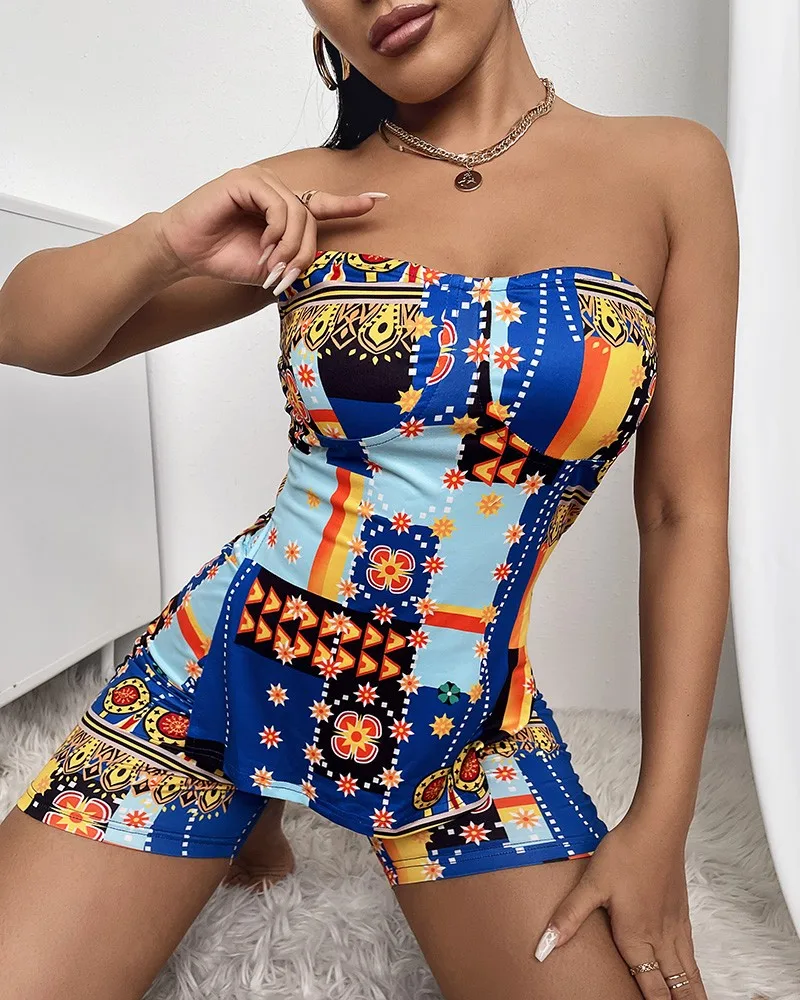 

Print Slit Scarf Hem Tube Top & Shorts Set
