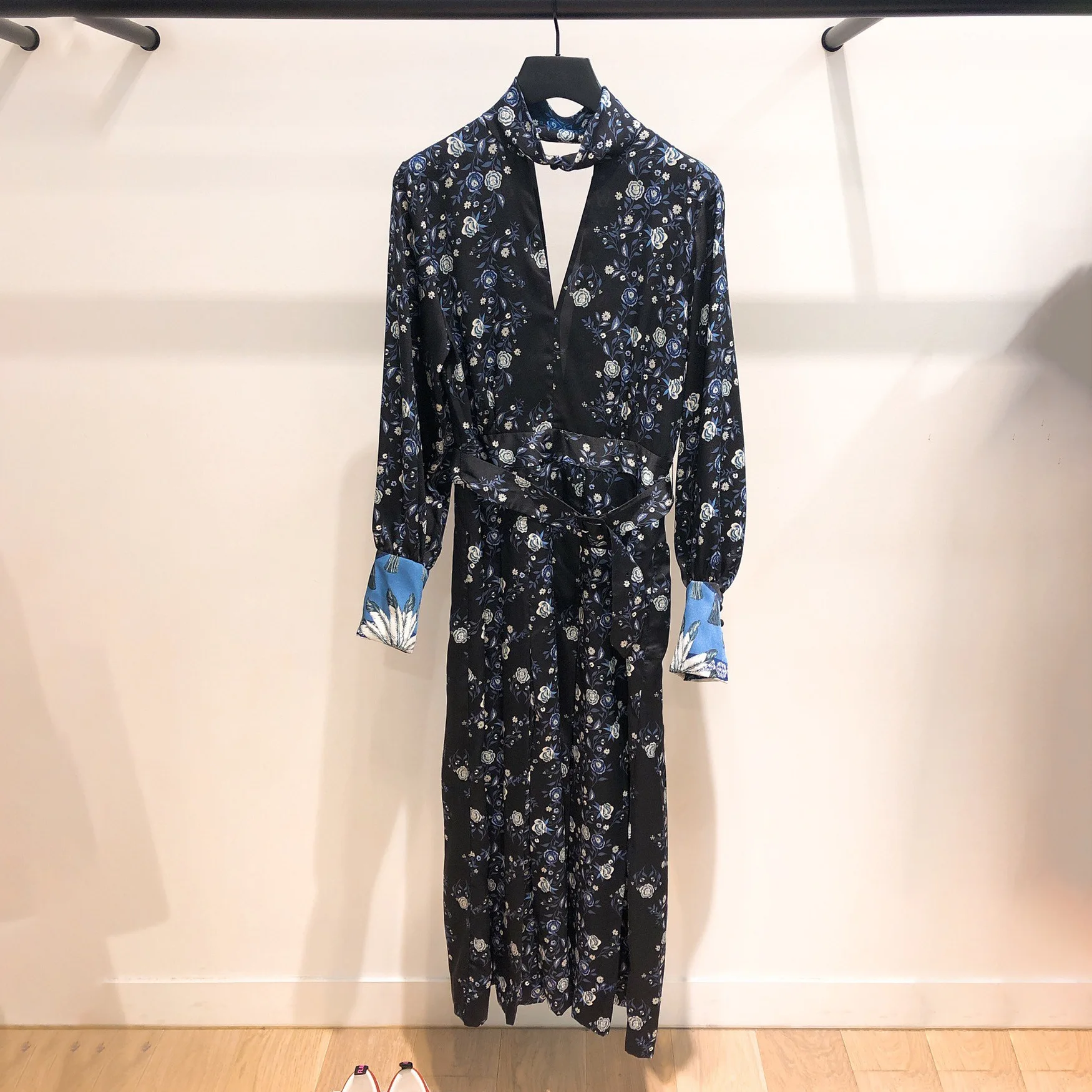 Navy Blue Женское платье, весна и лето, новое, элегантное, с принтом, на пуговицах, высокий воротник, глубокий v-образный вырез, кружевное платье - Цвет: Navy Blue