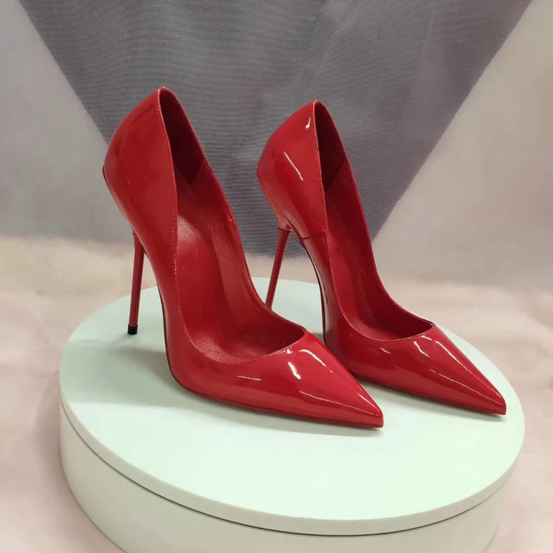 Женские вечерние туфли на высоком каблуке из натуральной кожи классический