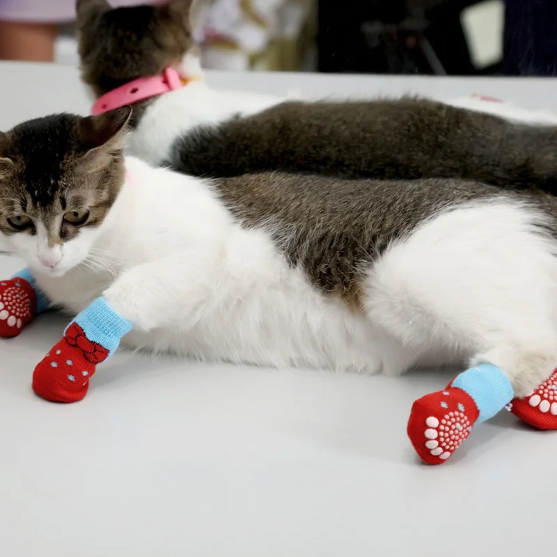 

4pcs/Set Cute Cat Dog Knit Warm Socks Puppy Cotton Anti-Slip Indoor Wear Shoes For Autumn Winter Paw Protector