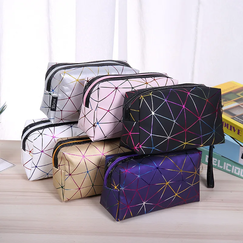 

Cute Diamond Lattice Waterproof Estuche De Maquillajes Para Mujer 2021 Women Wristlet Handbag Estuche Para Maquillaje Rangement