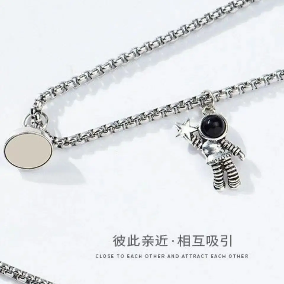 2 комплекта/набора дружбы ожерелья-подвески "Космонавт" для женщин и мужчин, серебряного цвета, с магнитной замком цепочкой, ювелирные изделия, подарки сёстрам.