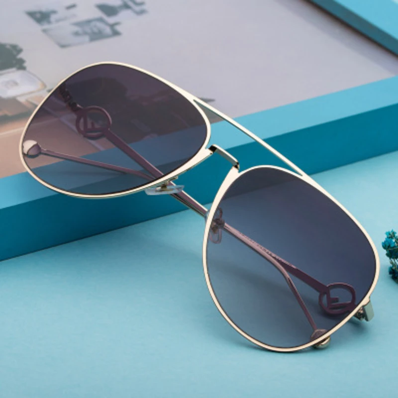 Большие Тонированные F пилотные солнцезащитные очки для женщин 2020 Роскошные