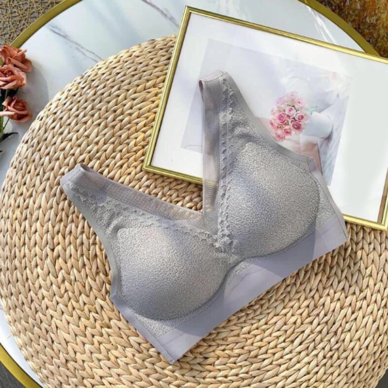 

Latex Seamless Bra Women Push Up Underwear Cooling Gathers Shock-Proof Pad Female Intimate Fashion Soft Comfortable