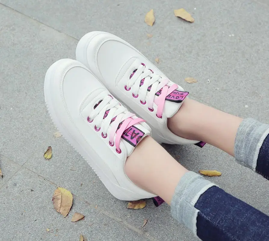 Новые женские модные белые кроссовки из мягкой искусственной кожи 2019 Лучшие