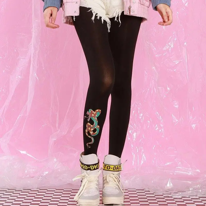

Snake Totem Print Pantyhose