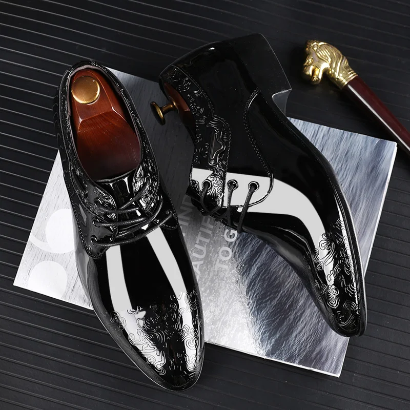 

Luxury Patent Leather Shoes Men Large Size Business Men Formal Shoes Moccasin Homme Pointed Head Dress Shoes Men Wedding