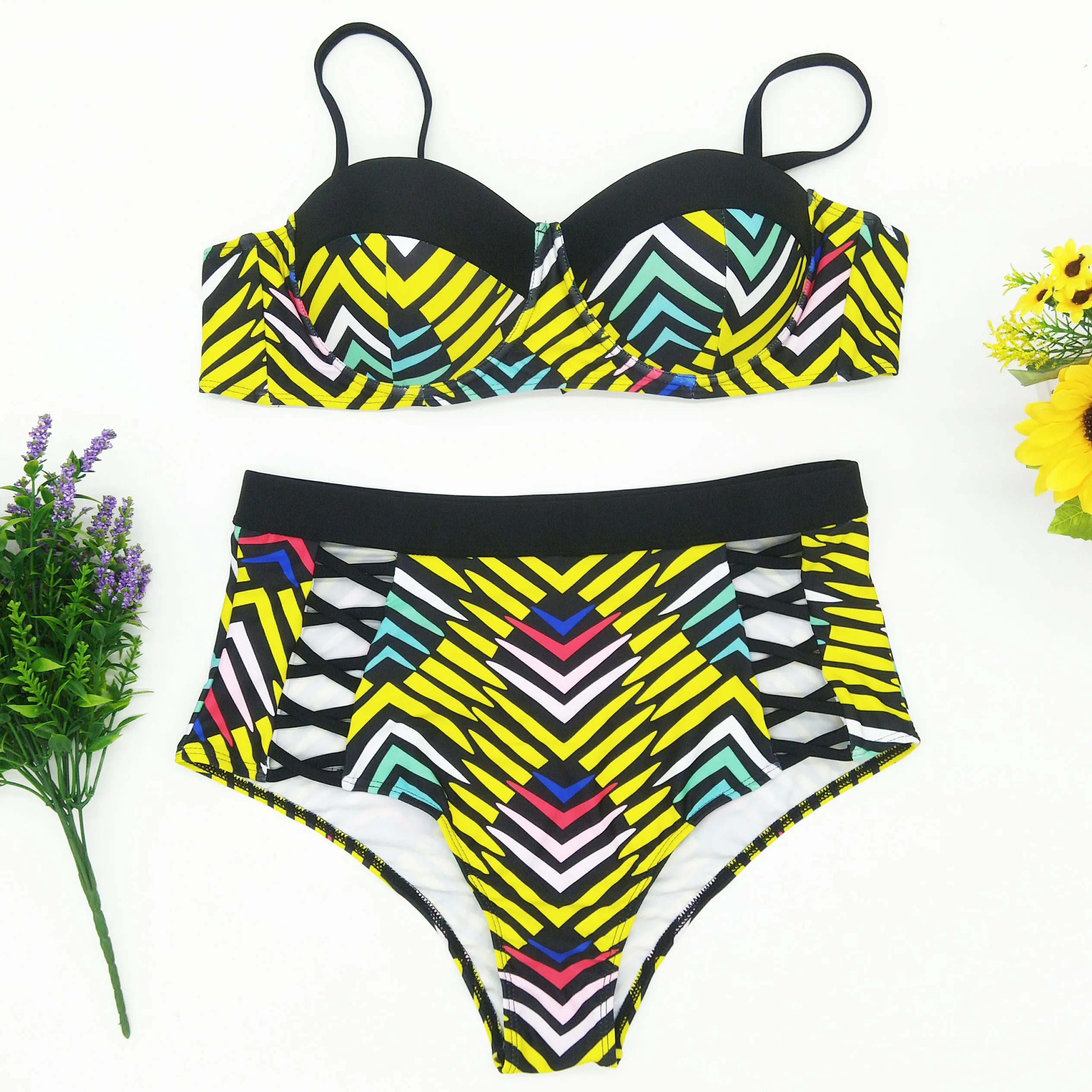 

Plus size bikini women's Beach swimsuit 2019 new sexy adjustable shoulder strap back tie sexy swimsuit two piece set