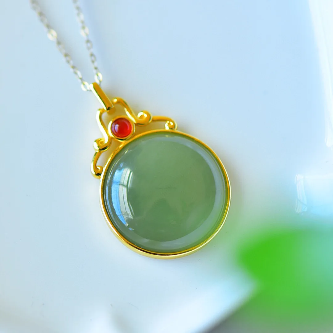

Natural Hetian Sapphire Round Pendant Necklace Vintage Women 925 Sterling Silver Clavicle Chain Party Wedding Jewelry Gift