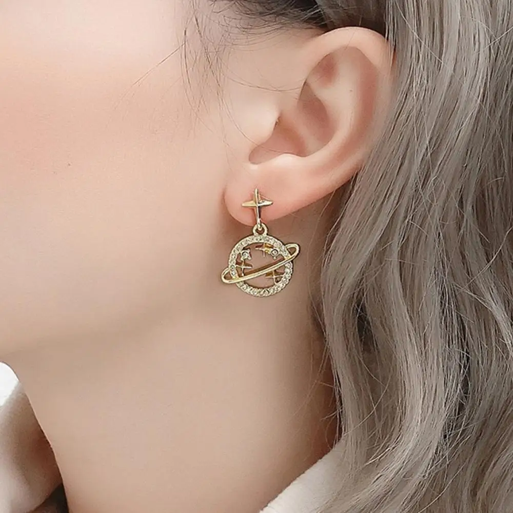 Лидер продаж модные золотые звезды красная вишна стразы серьги-гвоздики