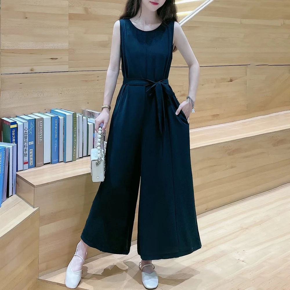 

2021 Japanese Style New Summer Casual Wide Leg Pants Sleeveless Jumpsuit Solid Color Pocket Round Neck Bandage High Waist